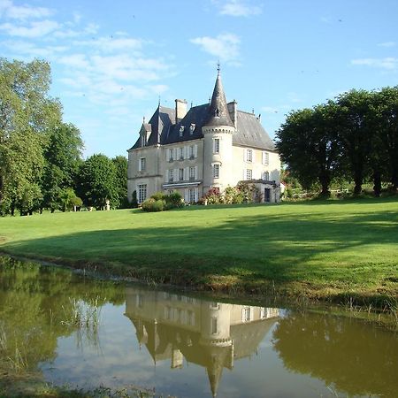 Chateau De La Chabroulie Isle Esterno foto